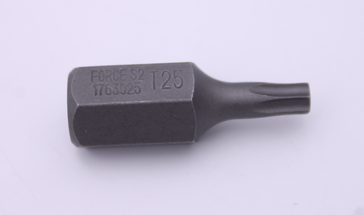 F1763025
